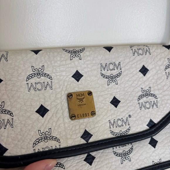 Authentic MCM Visetos Black and White Crossbody Bag- handmade in Germany - Picture 6 of 10